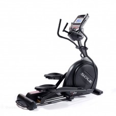 Эллиптический тренажер Sole Fitness Е25 в максимальной комплектации (кардиодатчик + коврик + бутылочка) в Москве Эллиптический тренажер Sole Fitness Е25 в максимальной комплектации (кардиодатчик + коврик + бутылочка) в Москве